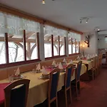 Tourist Farm Strle With Great Local Food Smještaj na farmi