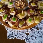 Tourist Farm Strle With Great Local Food