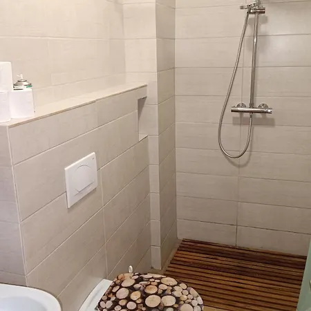 Tourist Farm Strle With Great Local Food