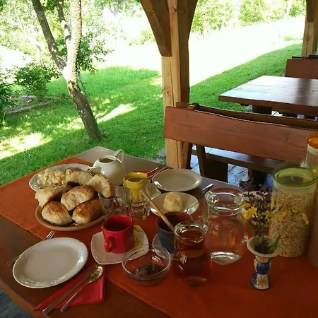 Feriegård Tourist Farm Strle With Great Local Food