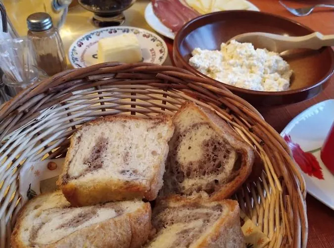 Tourist Farm Strle With Great Local Food * Cerknica