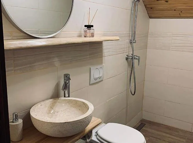 Alloggio per agriturismo Tourist Farm Strle With Great Local Food Cerknica