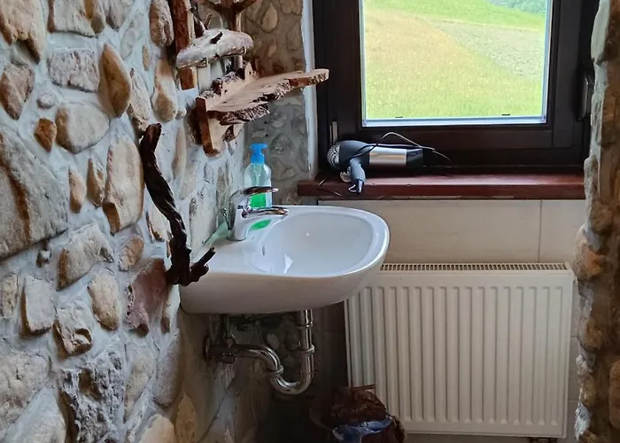 Alloggio per agriturismo Tourist Farm Strle With Great Local Food Cerknica