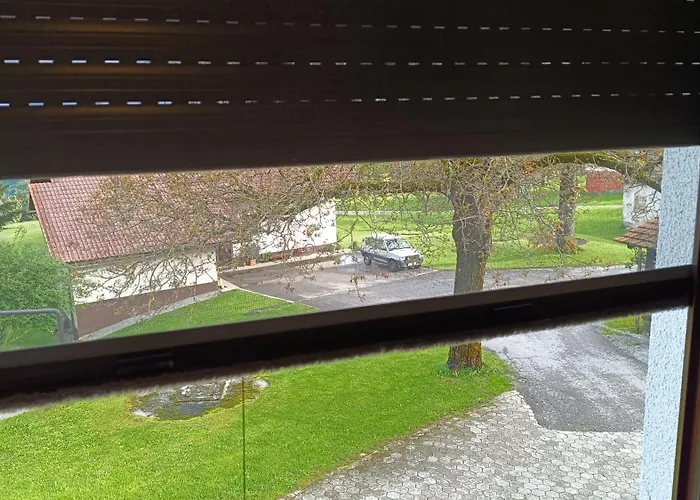 Tourist Farm Strle With Great Local Food Alloggio per agriturismo *