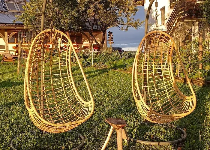 Tourist Farm Strle With Great Local Food בית חווה צרקניצה